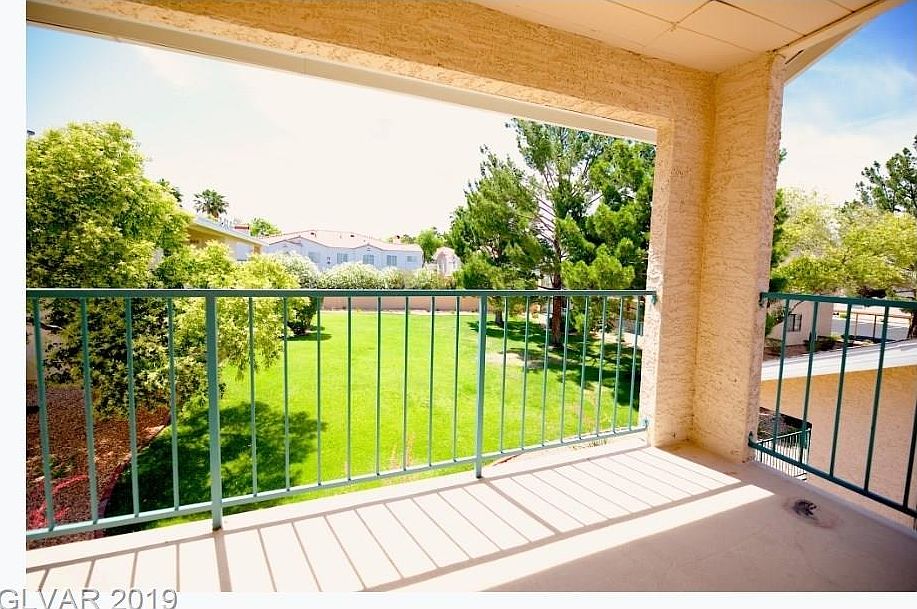 1st image of 2852 Bluebonnet Dr #2852