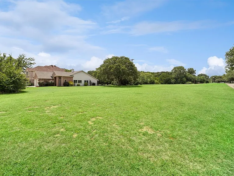 1701 Prescott Dr — Photo 21