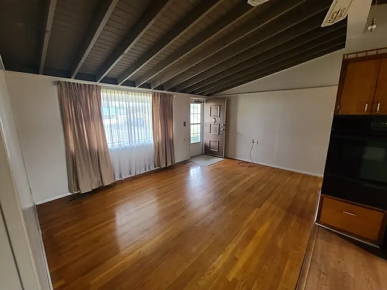 111 Hanson Dr — Photo 8