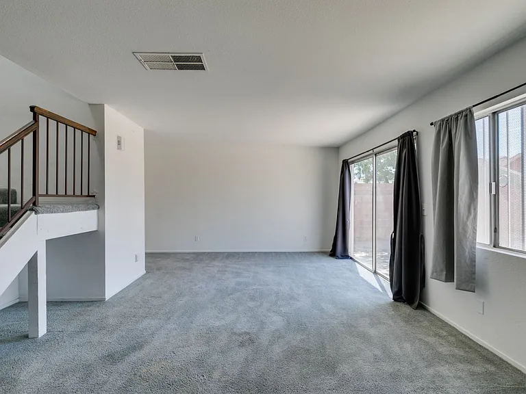 4335 Galore Ave — Photo 6