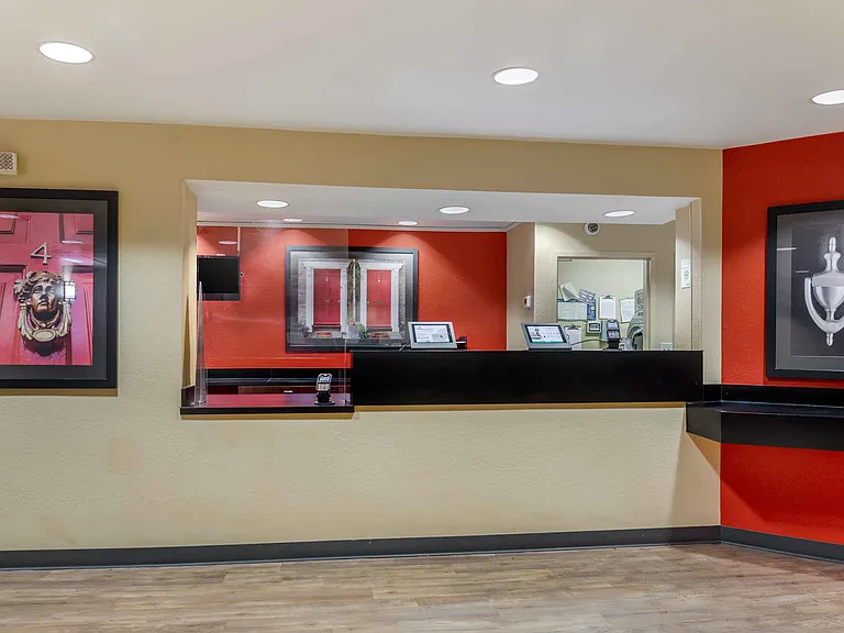 Lobby and Guest Check-in