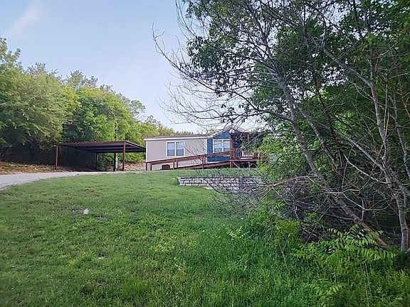 2nd image of 815 Jupiter Ave