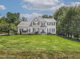 206 Bluestone Ave, Mountain Top, PA 18707