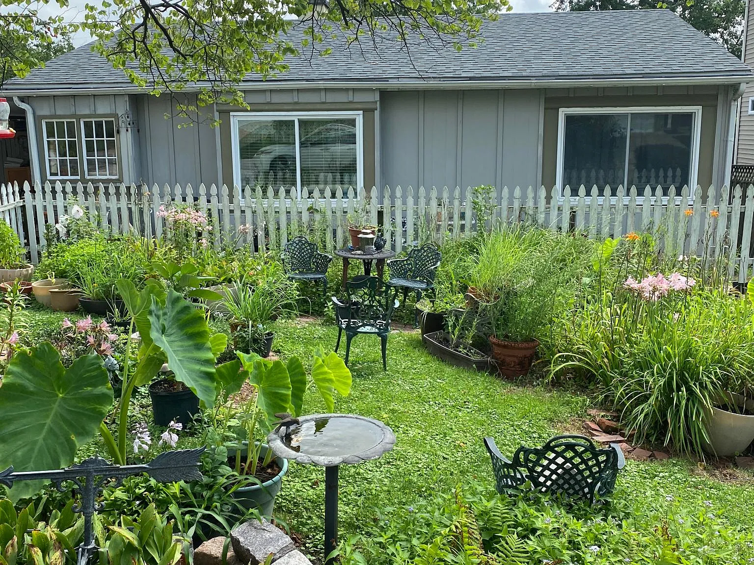 3 bed, 1700 sqft, $2,250 — Photo 1