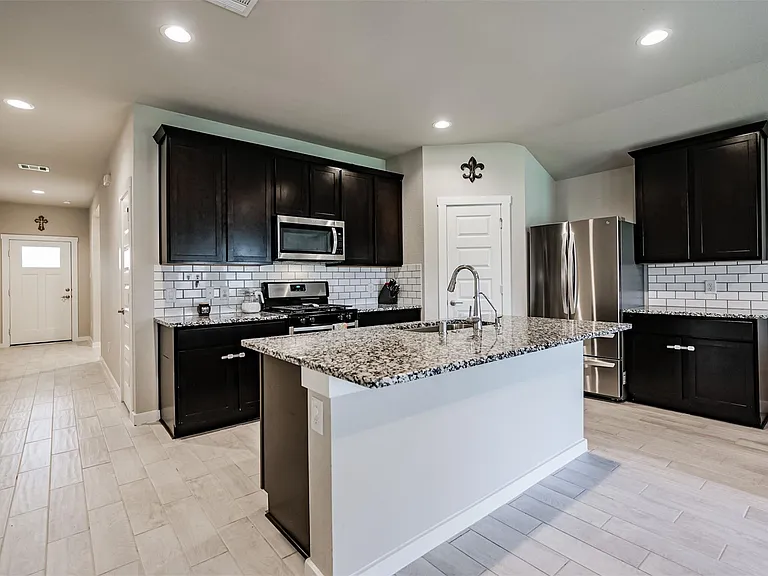 13005 Oleander Bay Ln — Photo 11