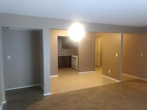 2nd image of 2600 S 70th St APT 2