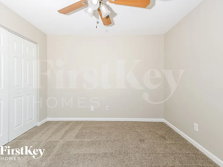 2346 SW Abalon Cir — Photo 12