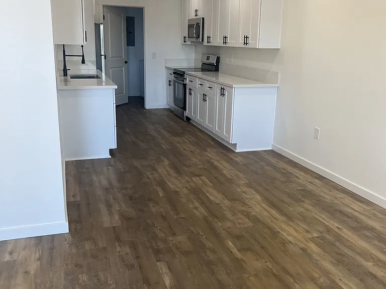 444 S 1st St E #1 — Photo 5