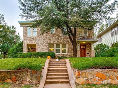101 N Clinton Ave, Dallas, TX, 75208