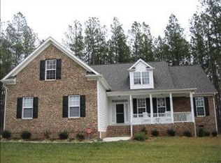 302 E Waycliff Rd, Henderson, NC 27537