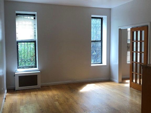 3rd image of 61 Morningside Ave APT 1
