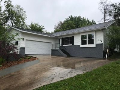 214 Serenity Ct, Johnson Creek, WI, 53038