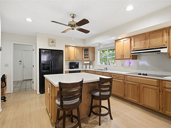 5th image of 6 Tradewinds Way