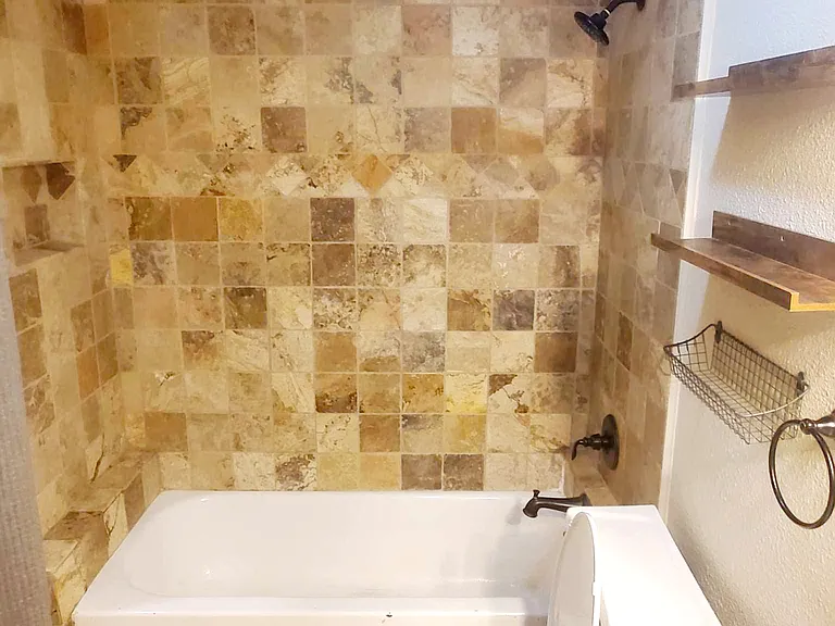 5550 Spring Valley Rd — Photo 11
