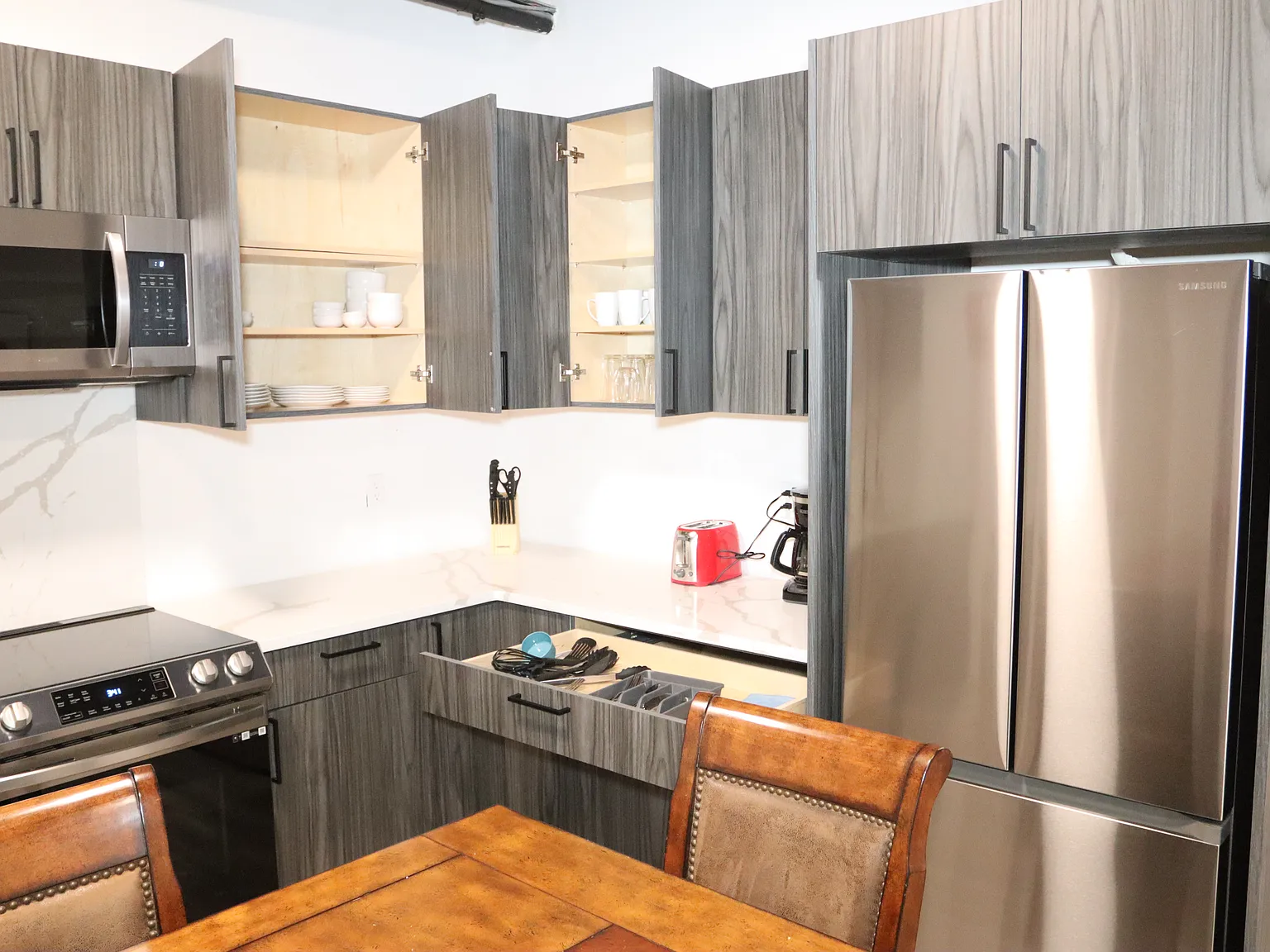 1 bed, 700 sqft, $1,850 — Photo 1