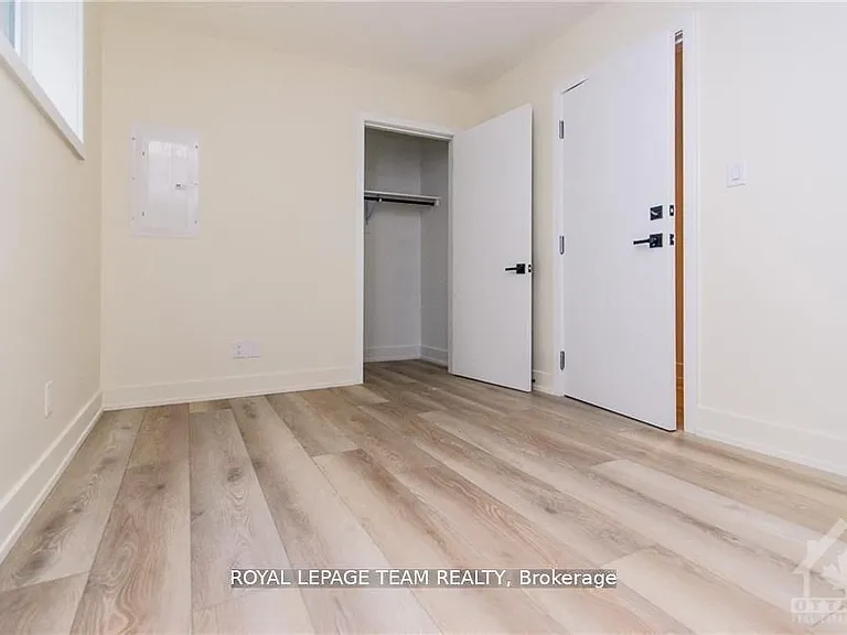 13 B 5th Ave #2 — Photo 6