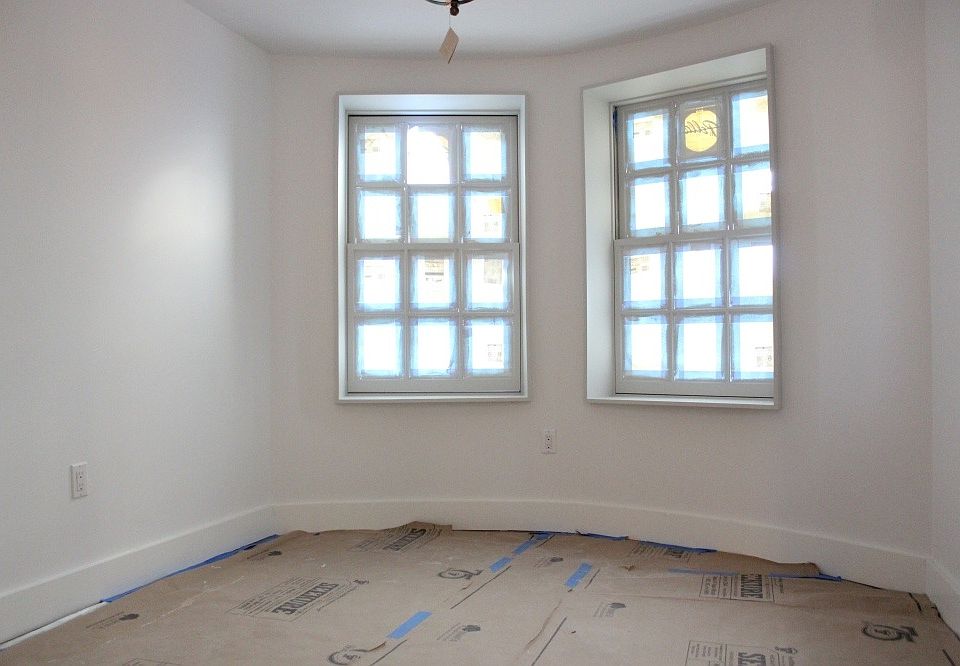 1st image of 473 Park Pl #7