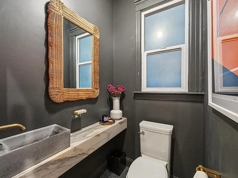1178 Broadway #1178 — Photo 22
