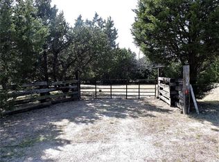 2104 Cedar Blue Rd, Sulphur, OK 73086