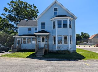 11 Baldwin St, Livermore Falls, ME 04254