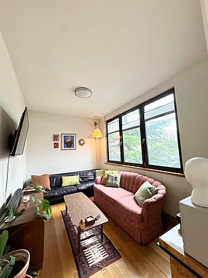 Rented by Virtual Real Estate | media 19