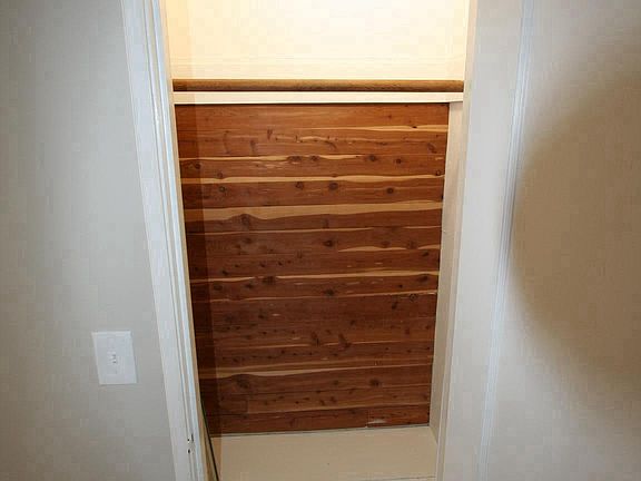Unit coat closet