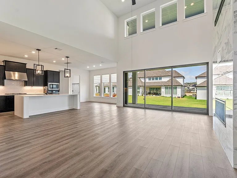 2532 Chiavari Way — Photo 8