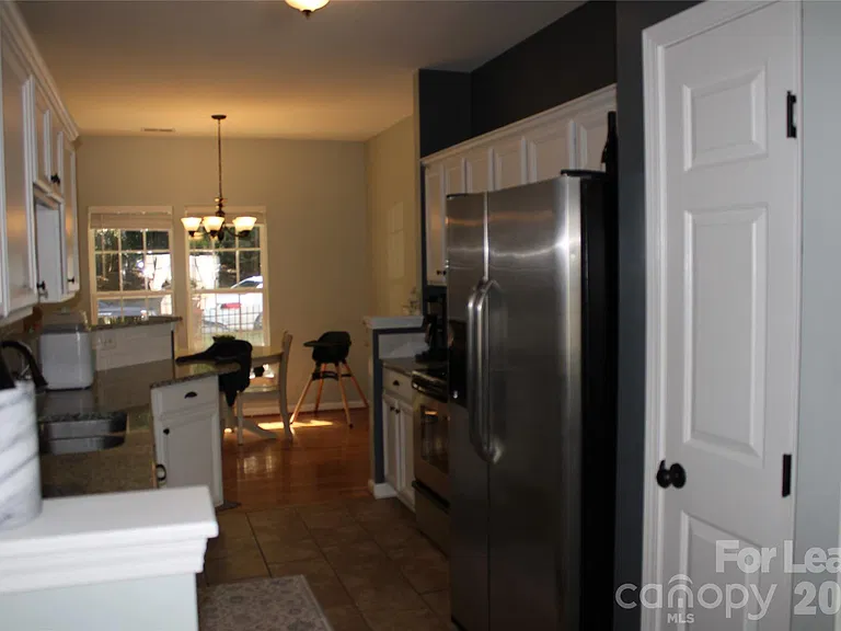 9446 Cadman Ct — Photo 5
