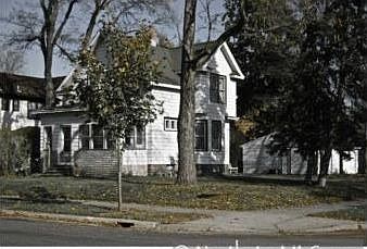 1st image of 3039 38th Ave S
