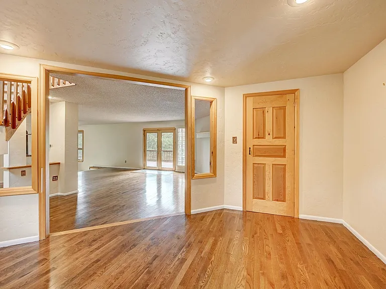 140 Deer Ln — Photo 10