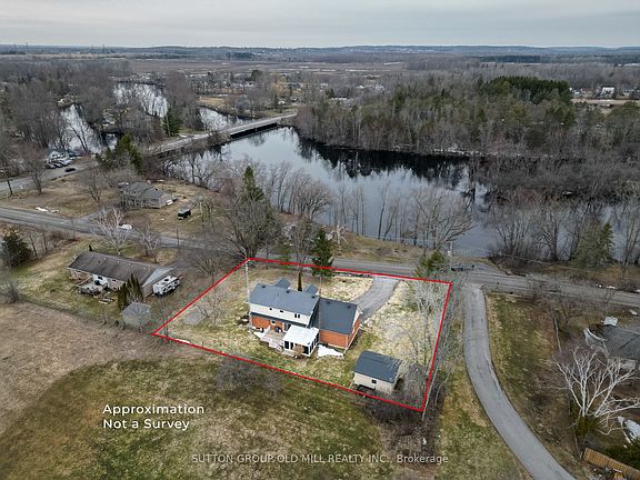 3rd image of 706 River Rd
