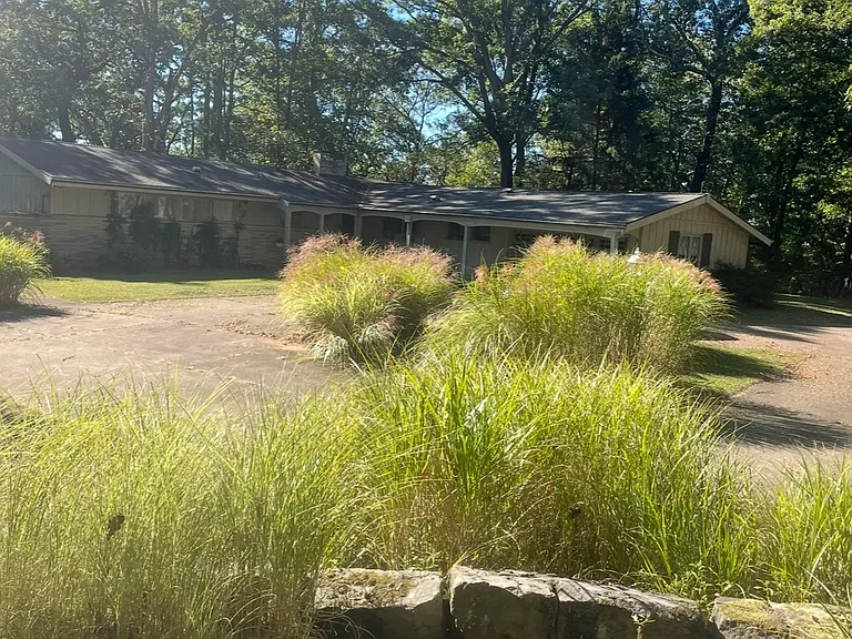 Summit Ridge Ln NE — Photo 17