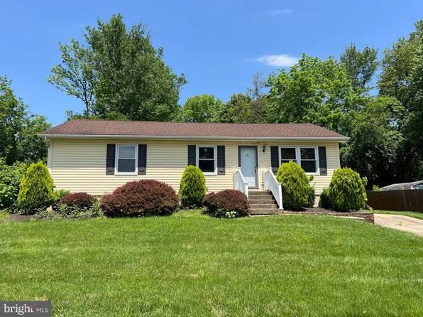 19 Winsome Way, Newark, DE 19702