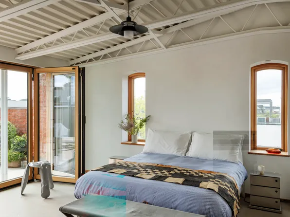 96 King Street image 16 of 22