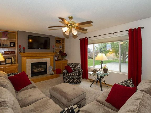 4th image of 1940 Wyngate Dr