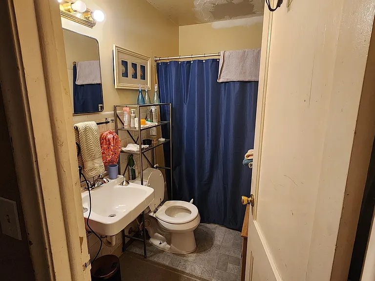 2120 Minnehaha Ave #2 — Photo 5