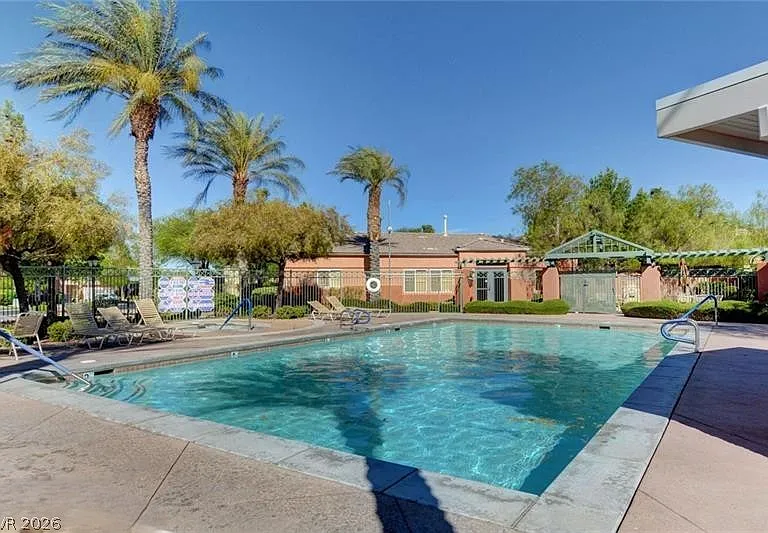 10509 India Hawthorn Ave — Photo 33