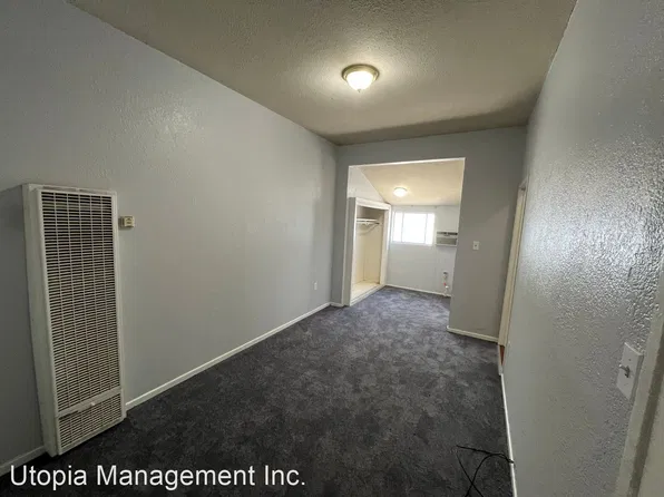 3939 6th St, Riverside, CA 92501