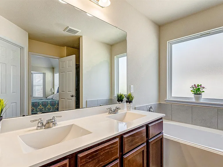 21219 Fox Hillside Way — Photo 27