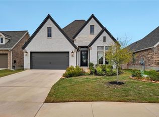 1816 Field Brk, Seguin, TX 78155