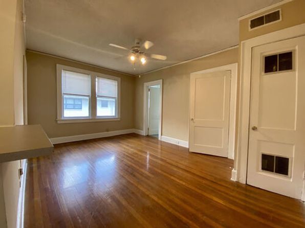 788-800 Greenwood Ave NE #800-01