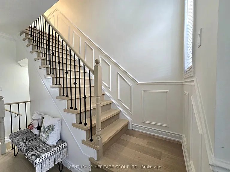 37 Luisa St — Photo 11