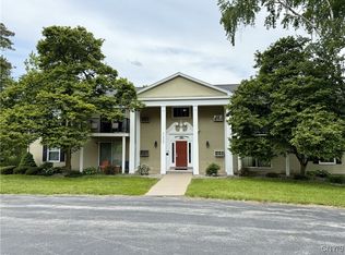 7112 New Yorker Ave APT 11, Canastota, NY 13032