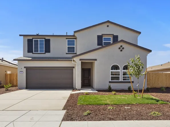 1411 W Clara Ave, Fowler, CA 93625