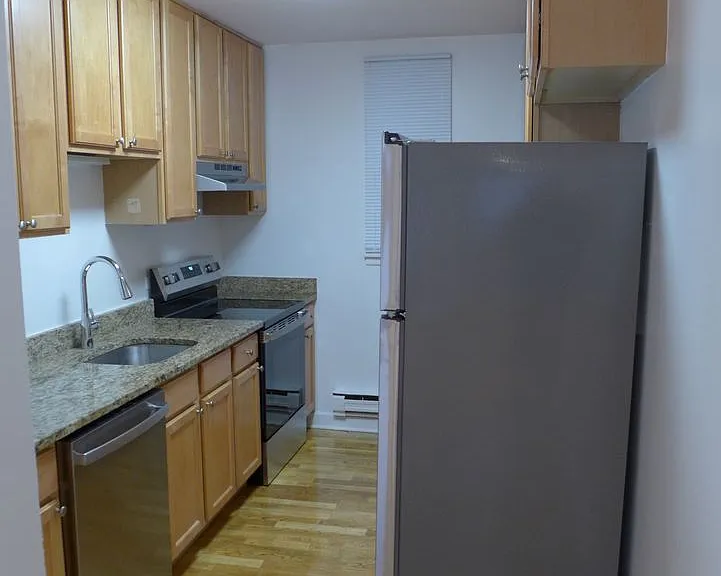 808-12 W Junior Terrace — Photo 60