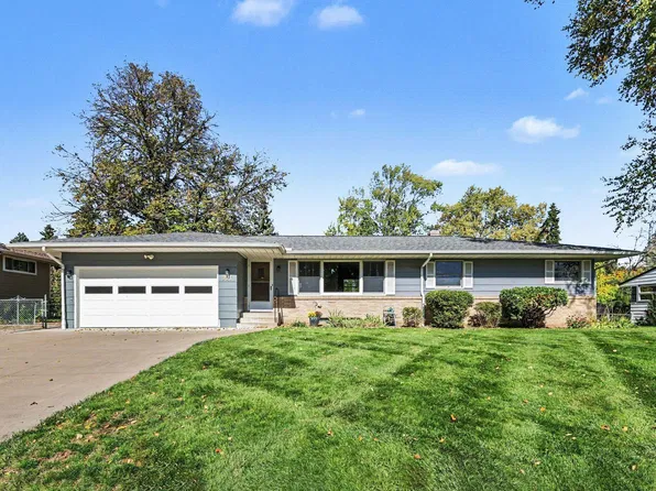 997 Arbogast St, Shoreview, MN 55126