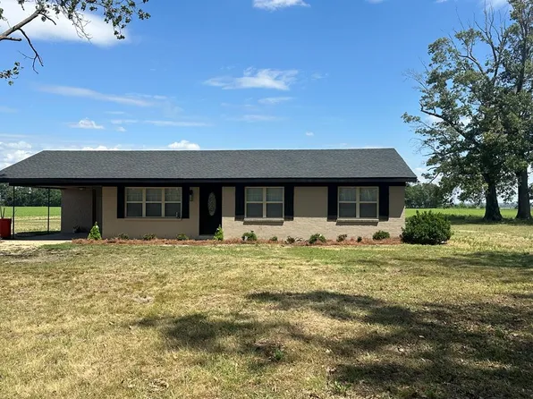 380 Locke Station Rd, Batesville, MS 38606