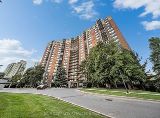 20 Mississauga Valley Blvd Unit 701, Mississauga, ON L5A 3S1