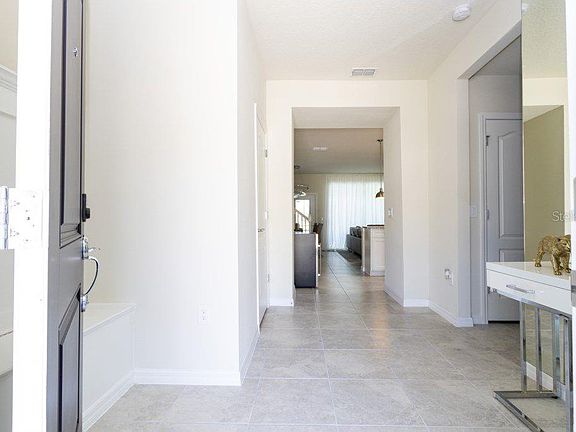 4th image of 7586 OAK SPRING LANE