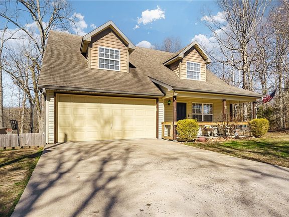 3rd image of 3 Ardwell Cir